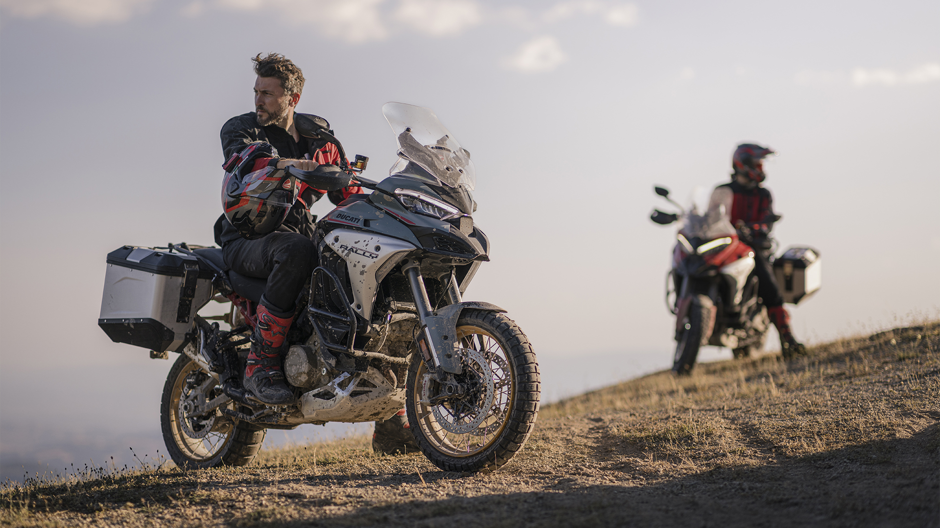 Nova Multistrada V4 Rally