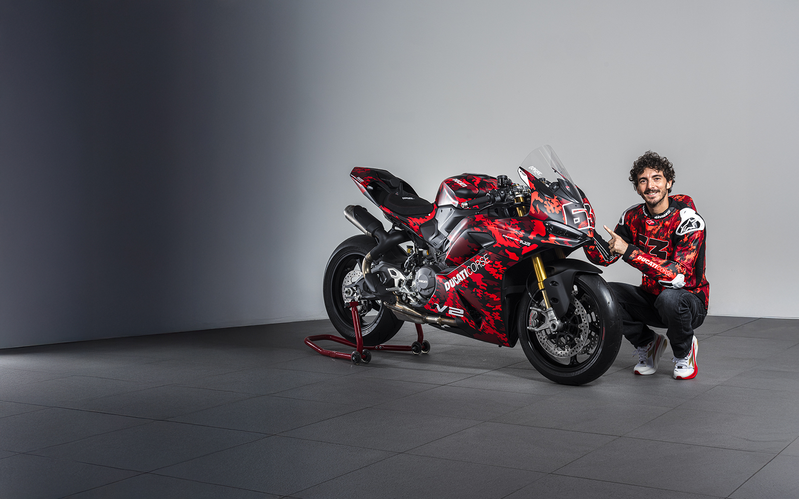 Panigale V2 FB63 – Posebna edicija